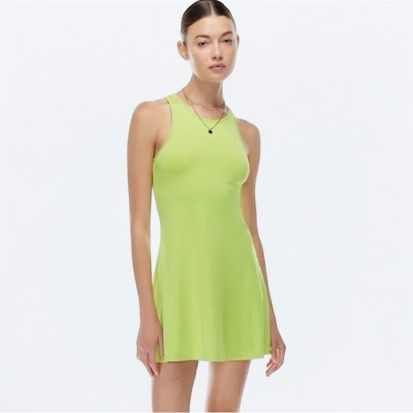 SUNDAY BEST • Odette Dress in Pear Green - Picture 11 of 11